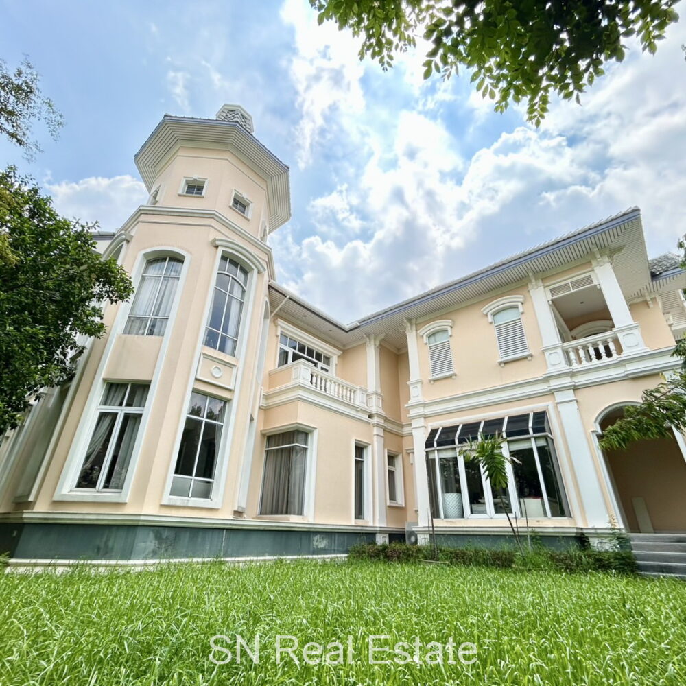 บ้านเดี่ยวหรู The Royal Residence เกษตร-นวมินทร์